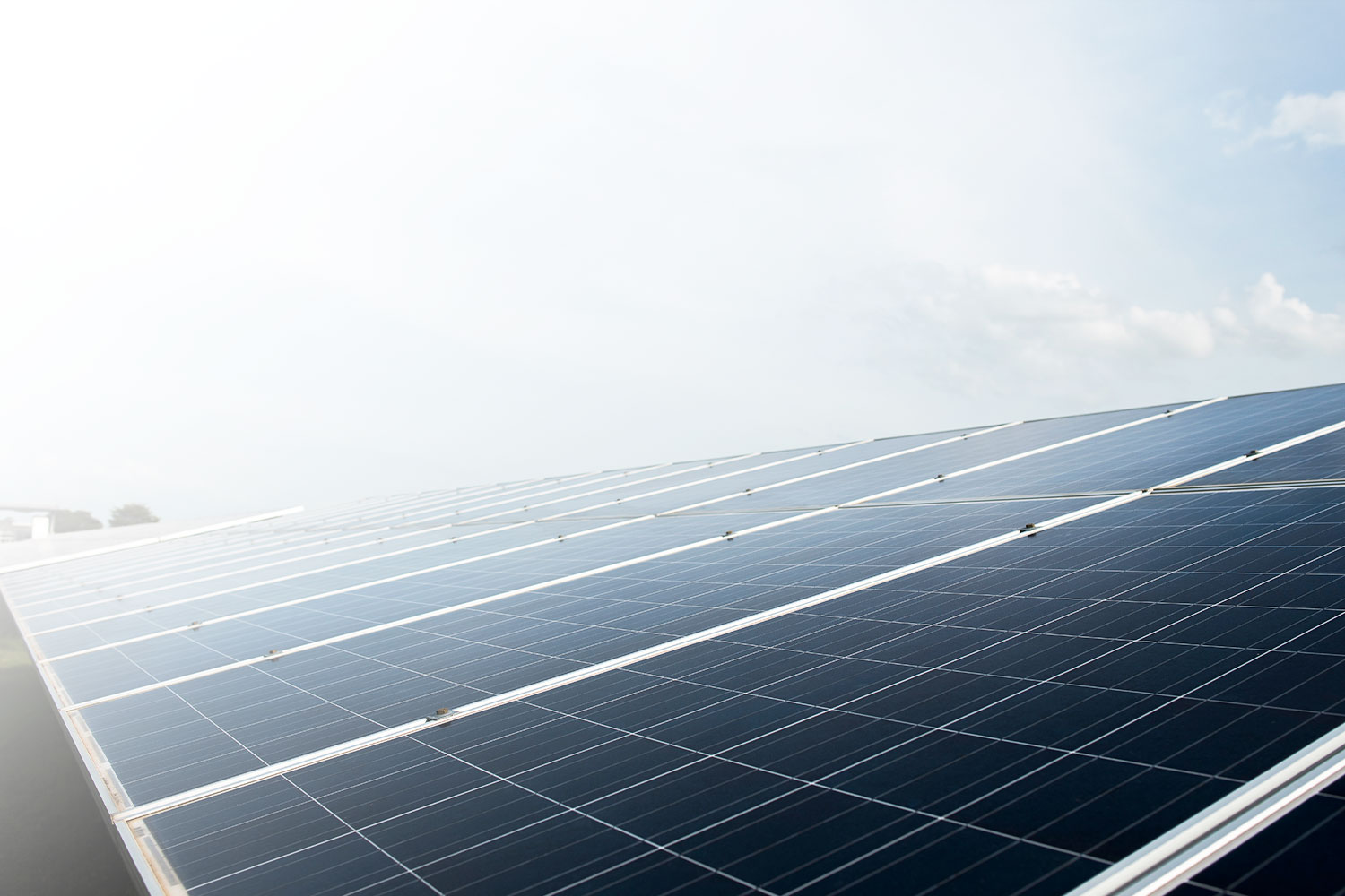 Somos expertos en sistemas fotovoltaicos y termosolares