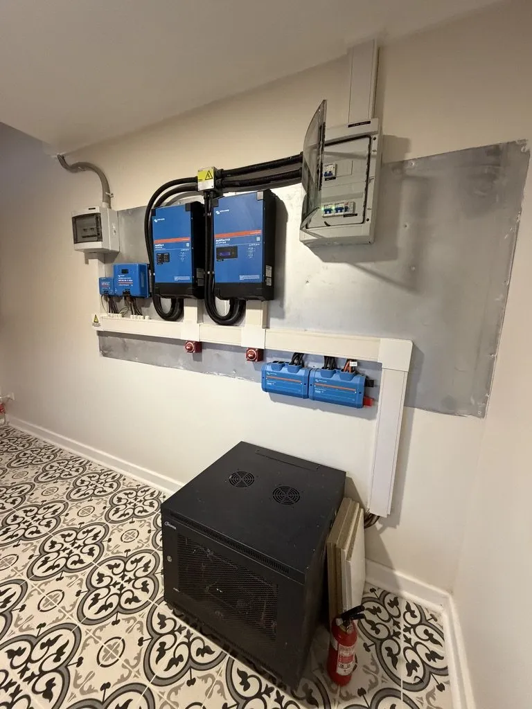 Olmué · 5 kW híbrido con baterías